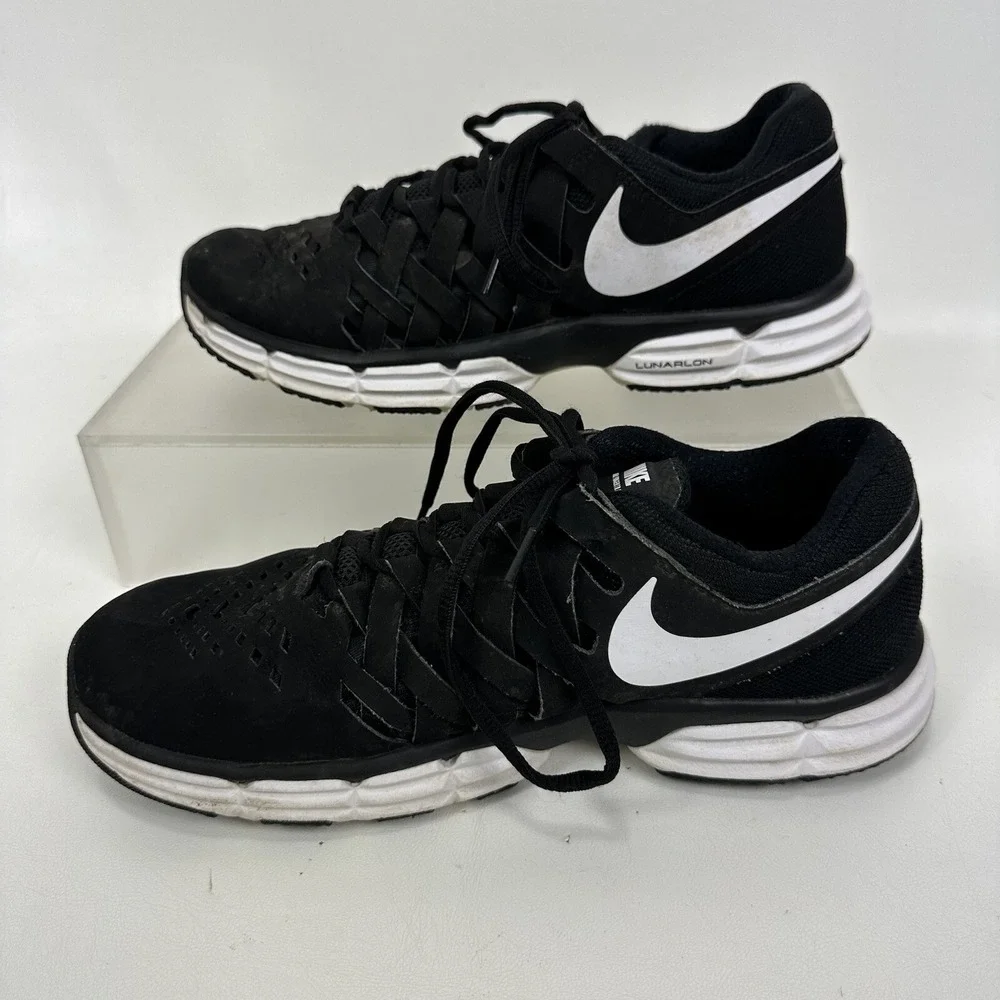 Nike Lunar Fingertrap TR Mens Training Shoes Size 8 Black/White 898066‎ 001